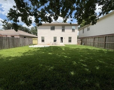 9011 Canton Park Lane - Photo Thumbnail 23