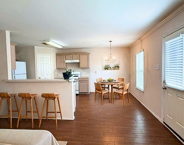 9011 Canton Park Lane - Photo Thumbnail 6