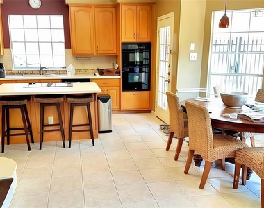 3814 Bayou Bend Court - Photo Thumbnail 14