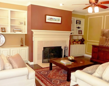 3814 Bayou Bend Court - Photo Thumbnail 16