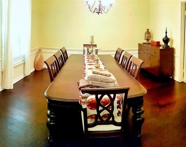 3814 Bayou Bend Court - Photo Thumbnail 9