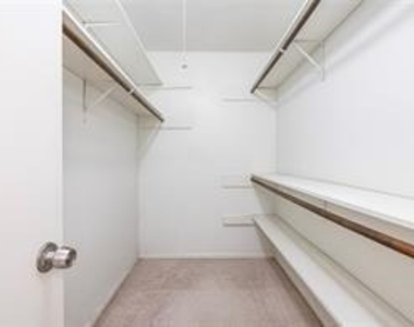 10215 Kirkwren Drive - Photo Thumbnail 18