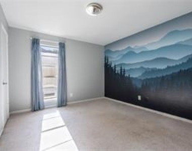 10215 Kirkwren Drive - Photo Thumbnail 19