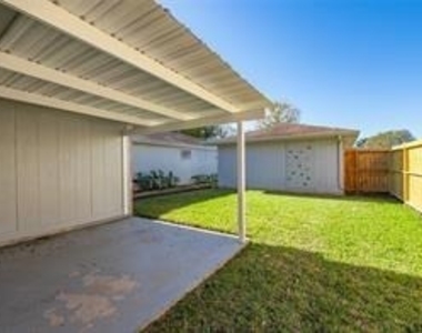 10215 Kirkwren Drive - Photo Thumbnail 25