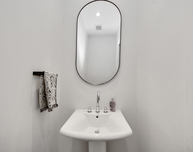 4521 San Felipe Street - Photo Thumbnail 12