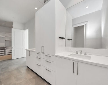 4521 San Felipe Street - Photo Thumbnail 17
