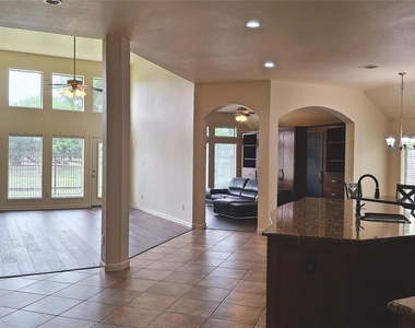 10615 Cortland Ridge Lane - Photo Thumbnail 8