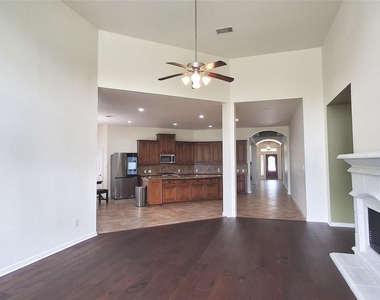 10615 Cortland Ridge Lane - Photo Thumbnail 19