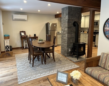 174 Pikes Point - Photo Thumbnail 4