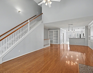 2905 W Dallas Street - Photo Thumbnail 5