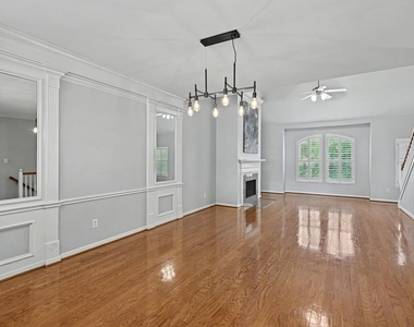 2905 W Dallas Street - Photo Thumbnail 8