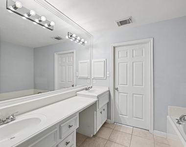 2905 W Dallas Street - Photo Thumbnail 15