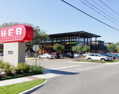 2905 W Dallas Street - Photo Thumbnail 26