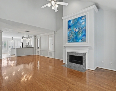 2905 W Dallas Street - Photo Thumbnail 6
