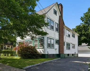 26 Howe - Photo Thumbnail 2