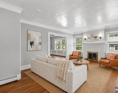 26 Howe - Photo Thumbnail 4