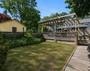 26 Howe - Photo Thumbnail 21