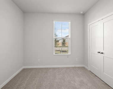 25207 Leather Leaf Court - Photo Thumbnail 16