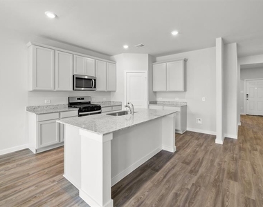 25207 Leather Leaf Court - Photo Thumbnail 5