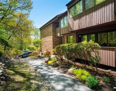 138 Indian Hollow - Photo Thumbnail 36