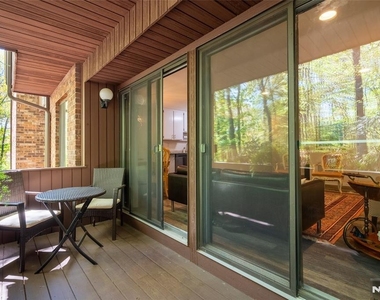 138 Indian Hollow - Photo Thumbnail 33