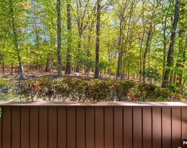 138 Indian Hollow - Photo Thumbnail 34