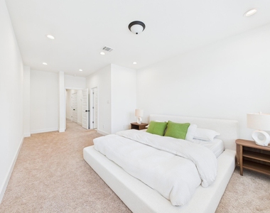 4306 Idaho Street - Photo Thumbnail 15