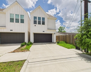 4306 Idaho Street - Photo Thumbnail 2