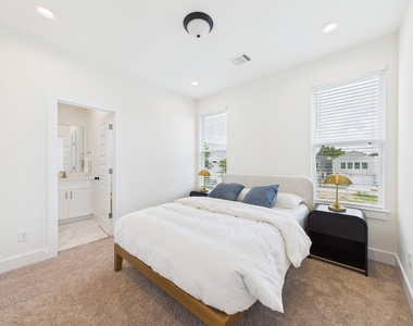 4306 Idaho Street - Photo Thumbnail 22