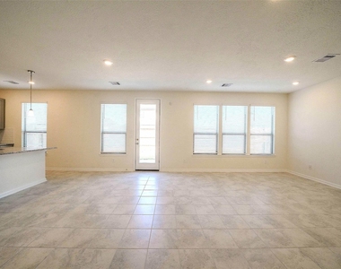 20811 Sheffield Park Drive - Photo Thumbnail 7