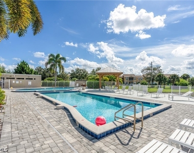 185 Santa Clara Drive - Photo Thumbnail 17