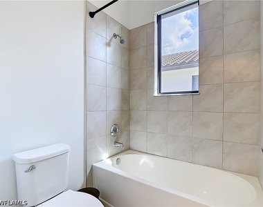 5045 Arancia Lane - Photo Thumbnail 9
