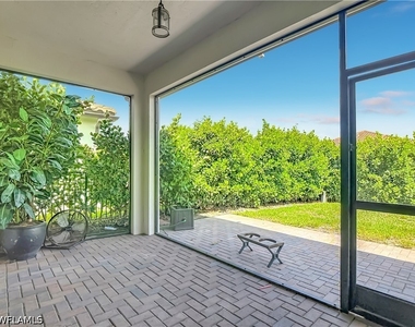 5045 Arancia Lane - Photo Thumbnail 14