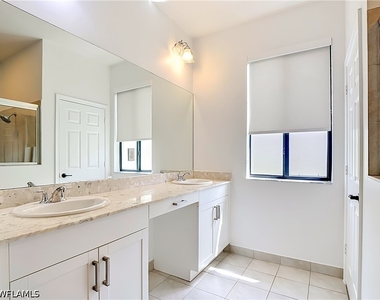 5045 Arancia Lane - Photo Thumbnail 12