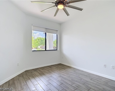 5045 Arancia Lane - Photo Thumbnail 10