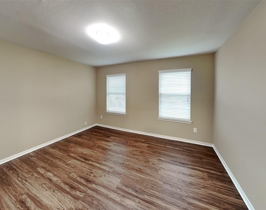 21715 Britton Hill Way - Photo Thumbnail 19