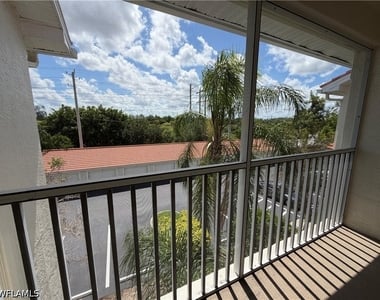 4680 Saint Croix Lane - Photo Thumbnail 10