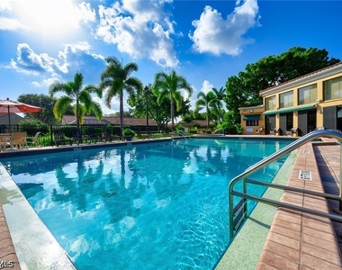 586 Beachwalk Circle - Photo Thumbnail 29