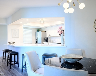 586 Beachwalk Circle - Photo Thumbnail 9