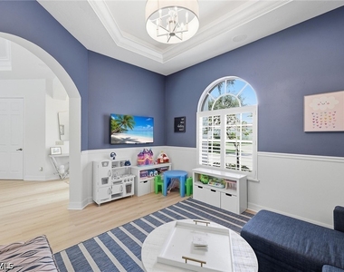 7673 Mulberry Lane - Photo Thumbnail 15