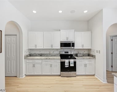 7673 Mulberry Lane - Photo Thumbnail 12