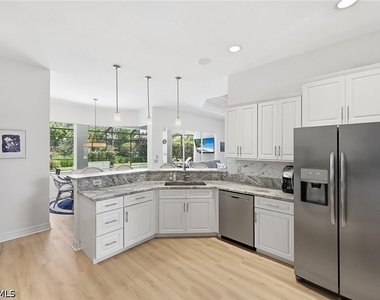 7673 Mulberry Lane - Photo Thumbnail 10