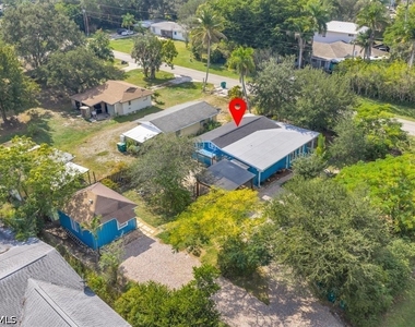 2750 Manorca Avenue - Photo Thumbnail 23