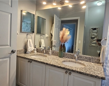520 Crossfield Circle - Photo Thumbnail 22