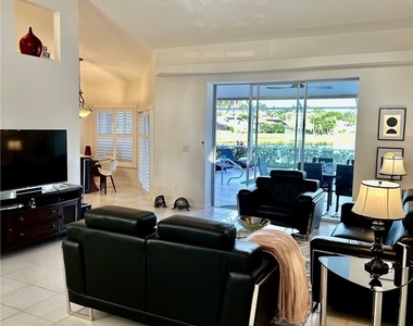 930 Marble Drive - Photo Thumbnail 11