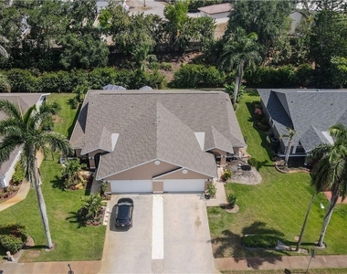 430 Saint Andrews Boulevard - Photo Thumbnail 26