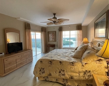 13105 Vanderbilt Drive - Photo Thumbnail 14