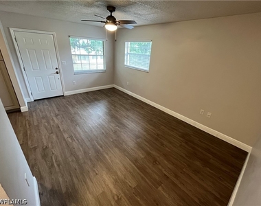 3325 Airport Road N - Photo Thumbnail 6