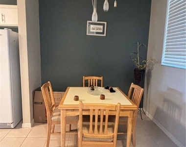 6816 Sterling Greens Place - Photo Thumbnail 7