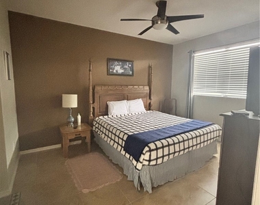 6816 Sterling Greens Place - Photo Thumbnail 11